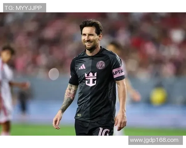 2023年足球明星最新排名及高清图片展示，揭晓足坛巨星风采与成就