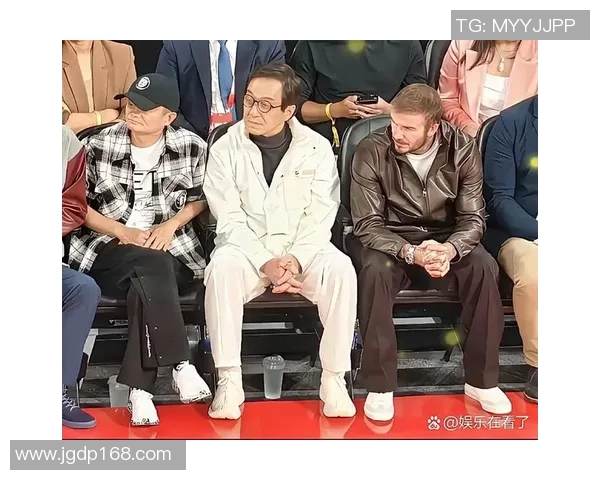 成龙与足球明星的精彩瞬间视频合集展现友谊与激情的完美结合